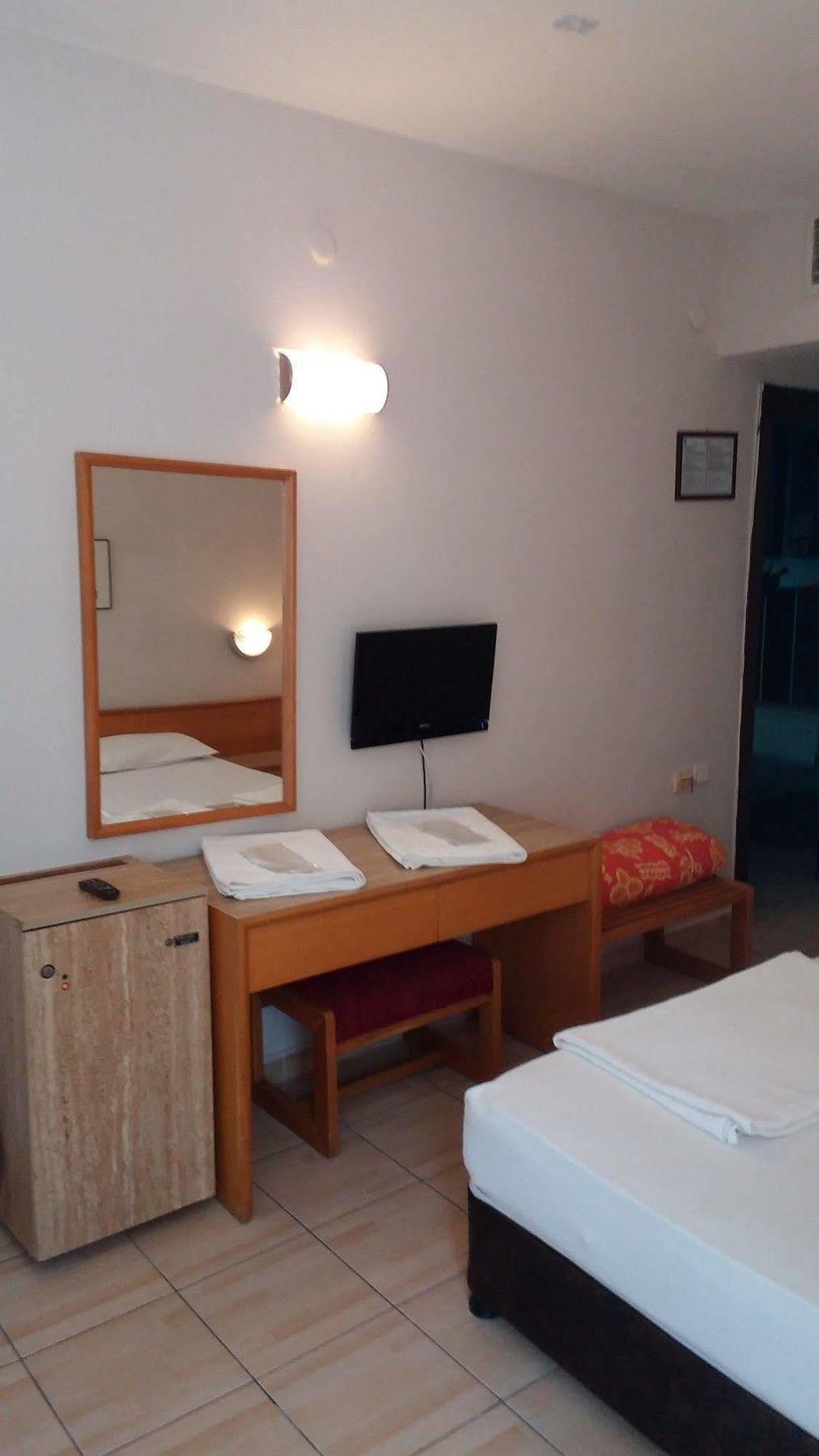 Isinda Hotel Antalya Buitenkant foto